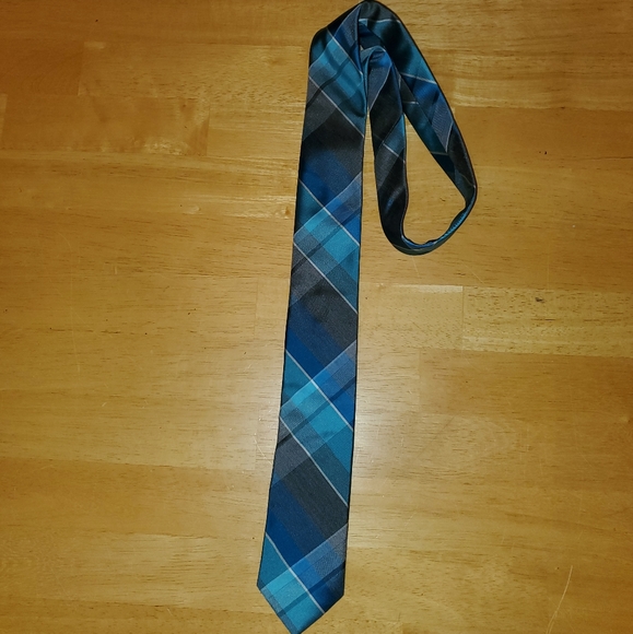 Men's Plaid Tie Worn Once - Picture 1 of 4